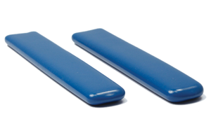 Diagonal view of two blue, flexible gloss PVC dip moulded flat tips.